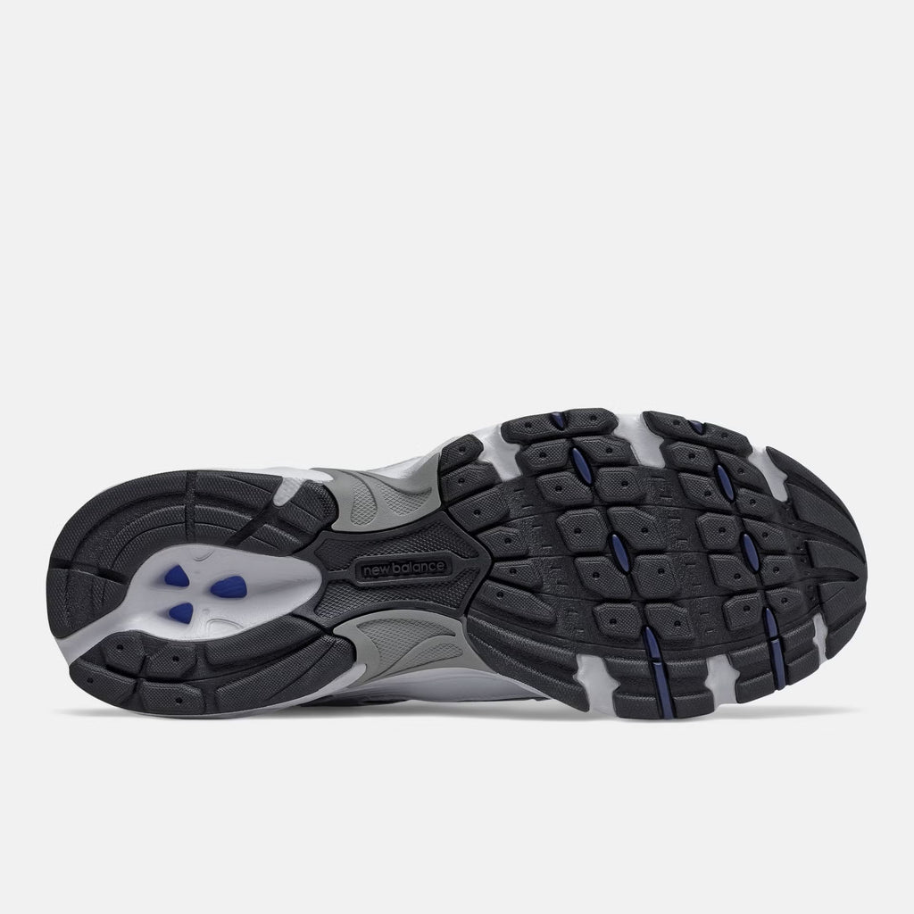 New Balance 530 – White & Navy