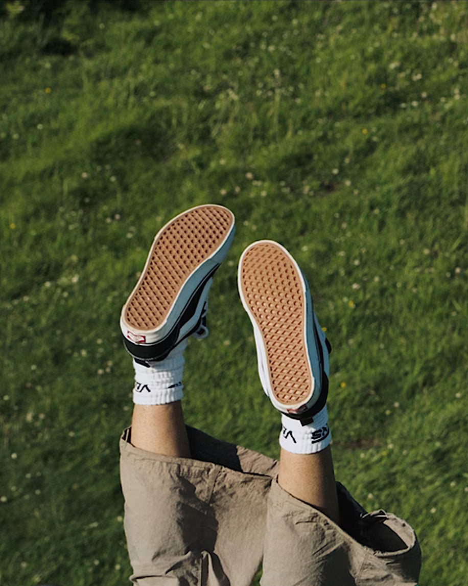 Vans Knu Skool – Black White