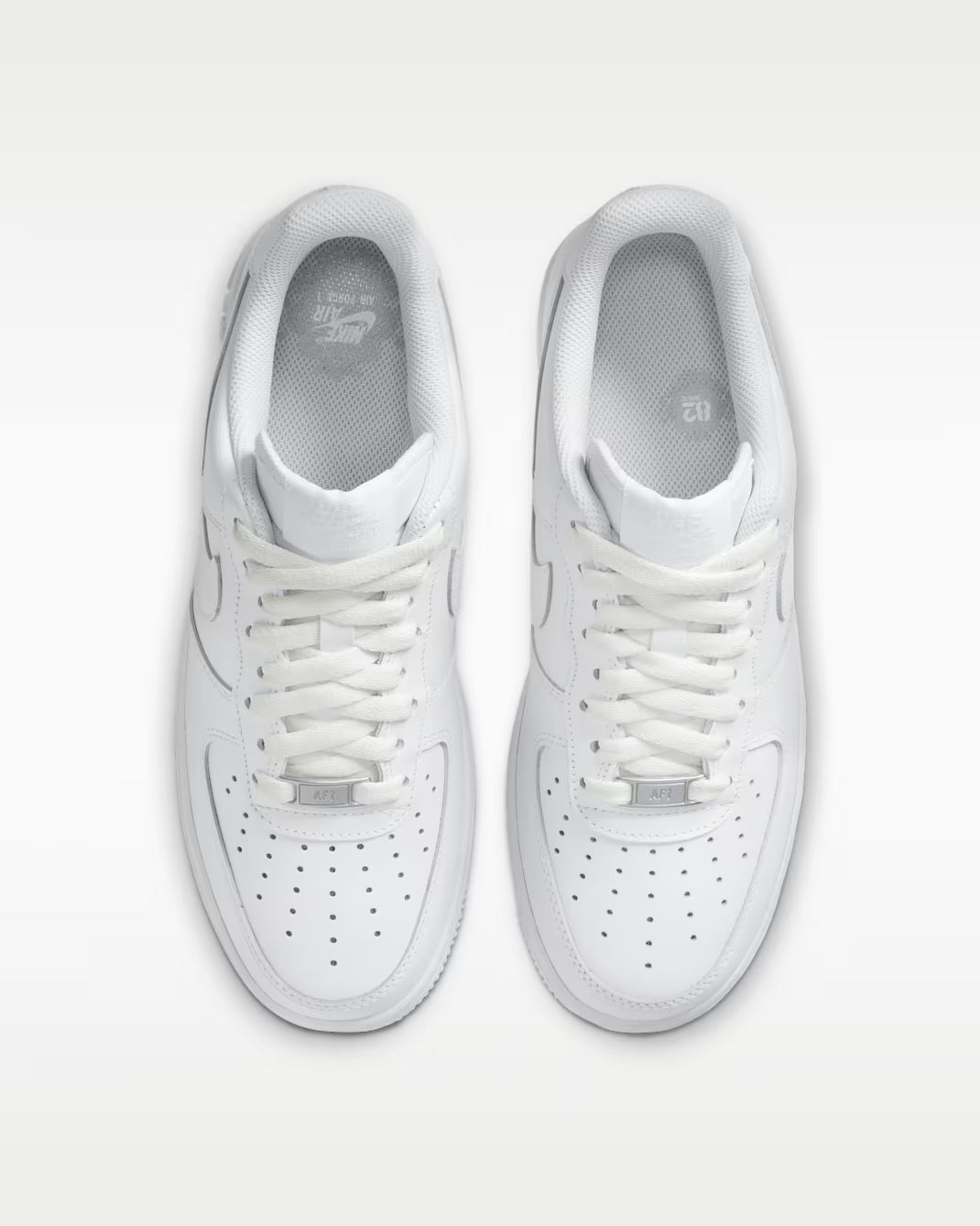 Nike Air Force 1 Low – Triple White