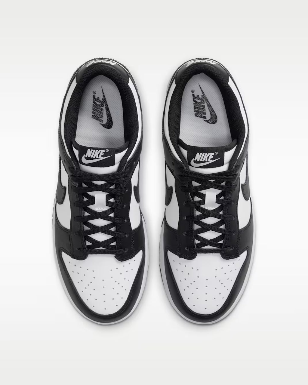 Nike SB Dunk Low "Panda"