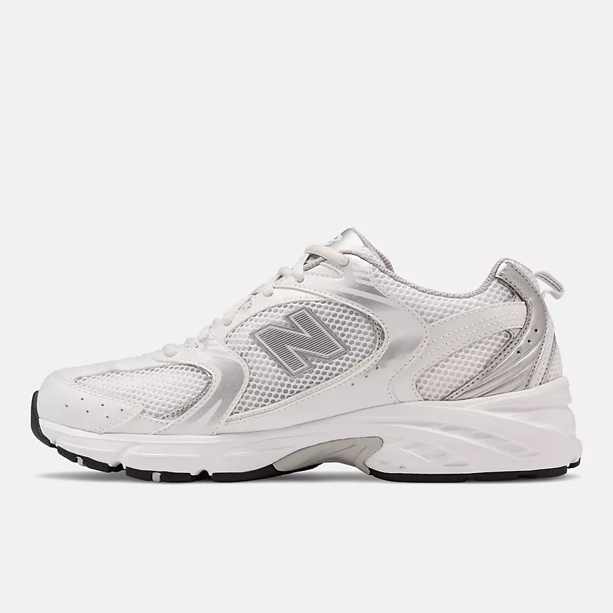 New Balance 530 – White / Silver Metallic